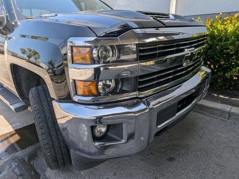 Used 2018 Chevrolet Silverado 3500 LTZ w/ Duramax Plus Package AWD/4WD image 15