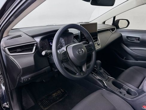 Used 2023 Toyota Corolla LE image 9