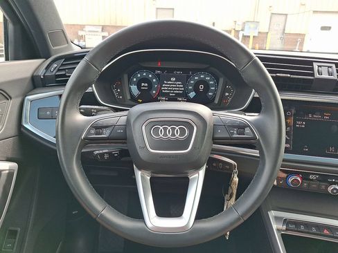 Used 2025 Audi Q3 2.0T Premium AWD/4WD image 8