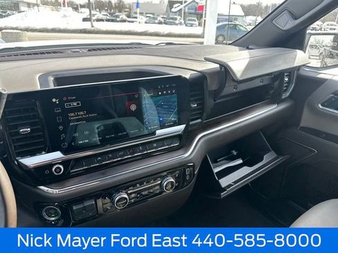 Used 2025 GMC Sierra 1500 SLT image 38