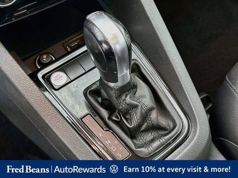 Used 2017 Volkswagen Jetta SEL FWD image 23
