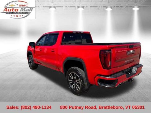 Used 2021 GMC Sierra 1500 AT4 w/ AT4 Value Package AWD/4WD image 3