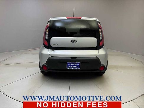 Used 2015 Kia Soul FWD image 4