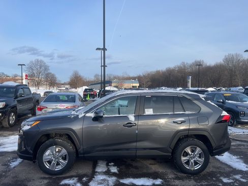 New 2025 Toyota RAV4 XLE image 3