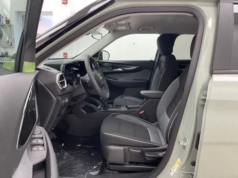 New 2026 Chevrolet TrailBlazer LS w/ LS Convenience Package AWD/4WD image 8