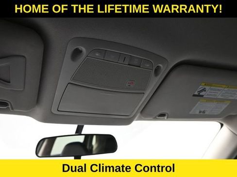 Used 2016 Nissan Rogue SL AWD/4WD image 20