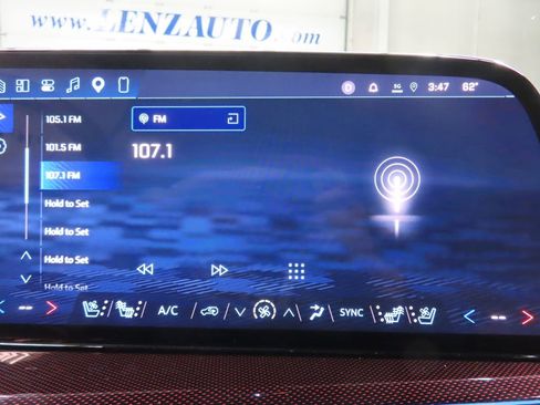 Used 2026 Chevrolet Traverse RS AWD/4WD image 30