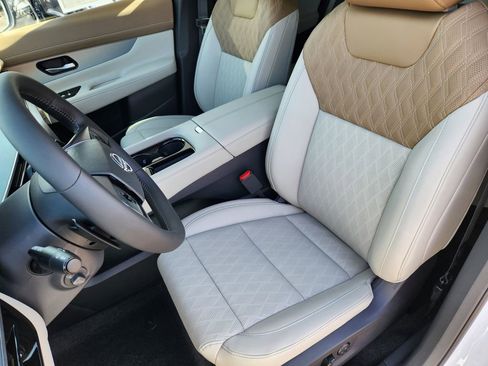 New 2026 Nissan Murano Platinum w/ Cargo Package image 8