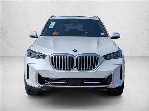 New 2026 BMW X5 xDrive50e w/ Executive Package image 5