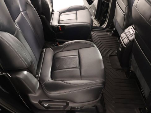 Used 2025 Subaru Ascent Limited image 15