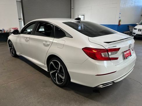 Used 2021 Honda Accord Sport image 5