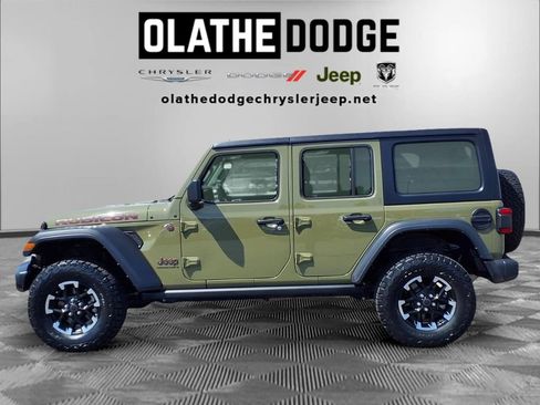 Used 2025 Jeep Wrangler Unlimited Rubicon AWD/4WD image 25