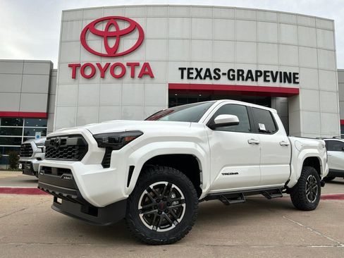 New 2026 Toyota Tacoma TRD Sport AWD/4WD image 2