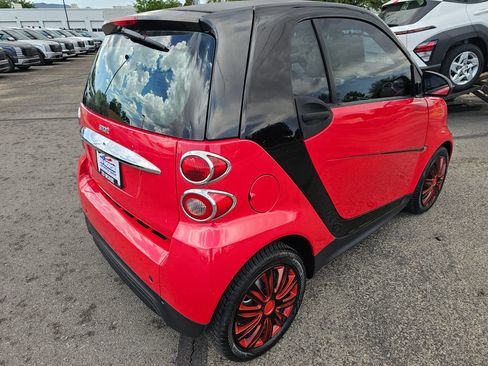 Used 2014 smart fortwo Coupe RWD image 10