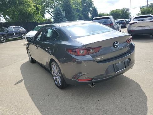 Used 2023 MAZDA MAZDA3 s FWD image 3