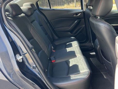 Used 2015 MAZDA MAZDA3 i Grand Touring image 9