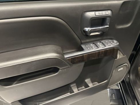 Used 2015 GMC Sierra 1500 Denali AWD/4WD image 9