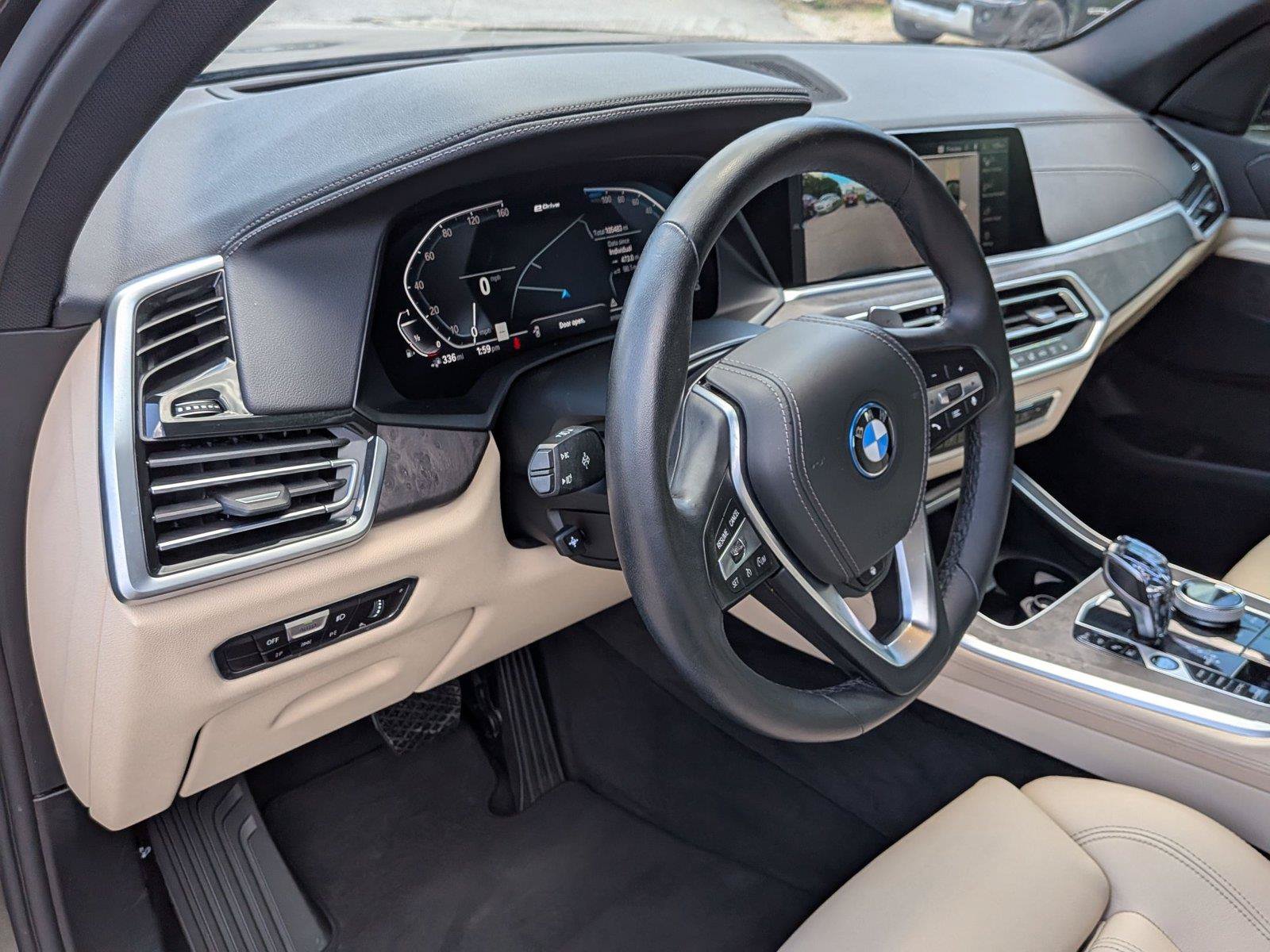 Used 2022 BMW X5 xDrive45e w/ Executive Package AWD/4WD image 17