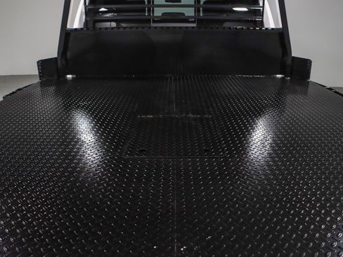 Used 2022 RAM 3500 Tradesman image 31