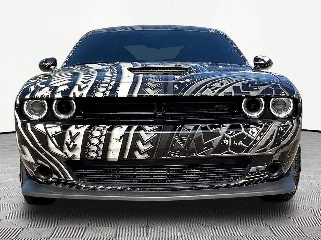 Used 2023 Dodge Challenger R/T w/ Blacktop Package RWD image 2