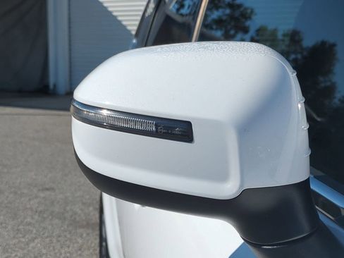 Used 2022 Kia Telluride EX w/ EX Premium Package image 12