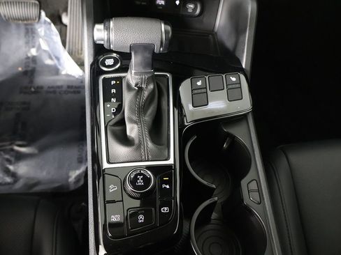 Used 2024 Kia Sportage EX image 42