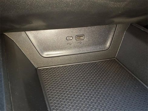 New 2026 Chevrolet Equinox LT w/ Safety and Technology Package image 16