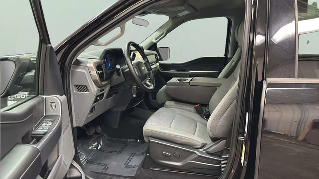 Used 2025 Ford F150 XLT w/ Equipment Group 301A Standard AWD/4WD image 10
