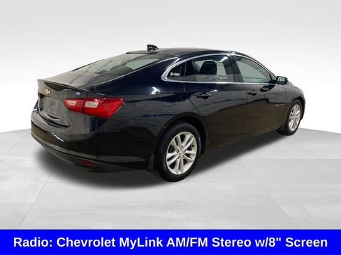 Used 2018 Chevrolet Malibu Hybrid w/ Driver Confidence Package FWD image 7