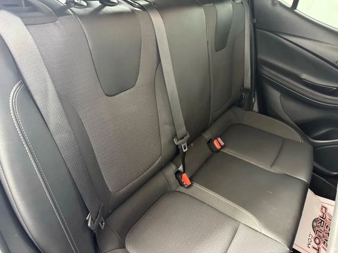 Used 2021 Buick Encore GX Preferred FWD image 35