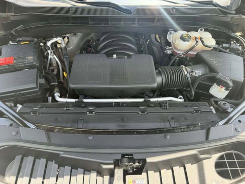 Used 2025 Chevrolet Tahoe Z71 AWD/4WD image 7