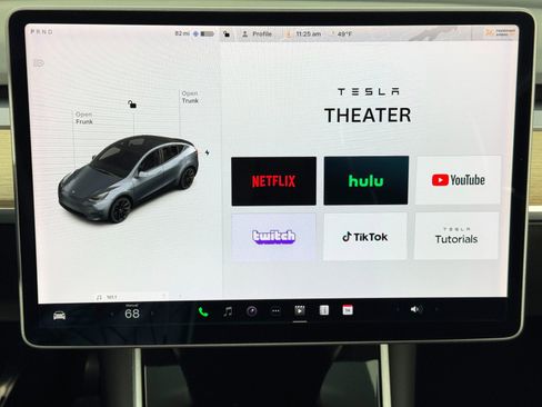 Used 2020 Tesla Model Y Performance image 24