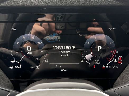 Used 2026 GMC Yukon Denali w/ Sun & Power Step Package image 26