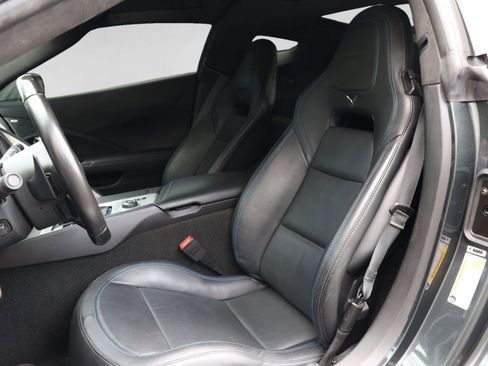 Used 2019 Chevrolet Corvette ZR1 RWD image 12