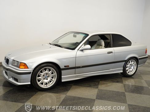 Used 1996 BMW M3 Coupe RWD image 7