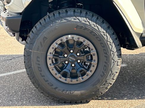 New 2025 Ford Bronco Raptor w/ Interior Carbon Fiber Pack AWD/4WD image 26