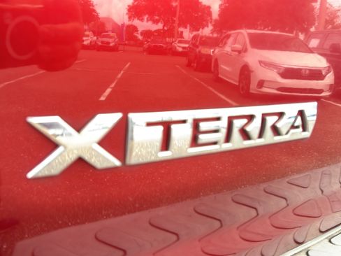 Used 2015 Nissan Xterra PRO-4X w/ Pro-4x Leather Package AWD/4WD image 29