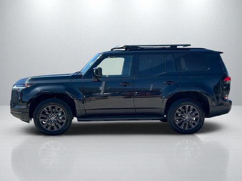 Used 2026 Lexus GX 550 w/ Accessory Package (31) AWD/4WD image 8