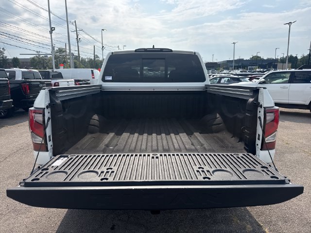 Certified 2024 Nissan Titan PRO-4X w/ Pro-4x Convenience Package AWD/4WD image 10