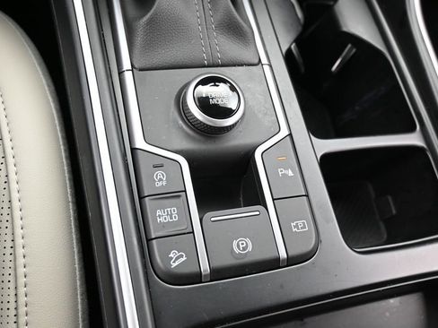 Used 2025 Kia Sorento S w/ Panoramic Sunroof Package FWD image 27