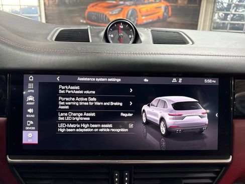 Used 2020 Porsche Cayenne image 87