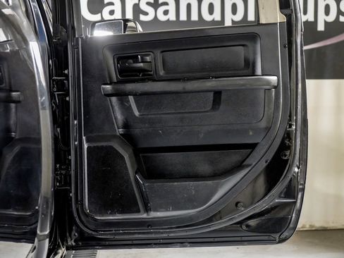 Used 2017 RAM 2500 Tradesman w/ Chrome Appearance Group image 34