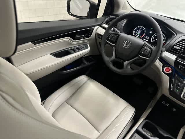 New 2027 Honda Odyssey Touring image 12