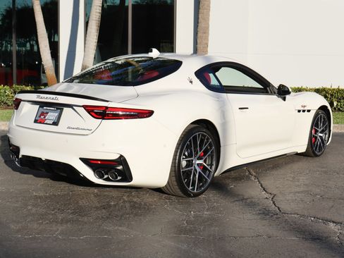 Used 2024 Maserati GranTurismo Trofeo image 24