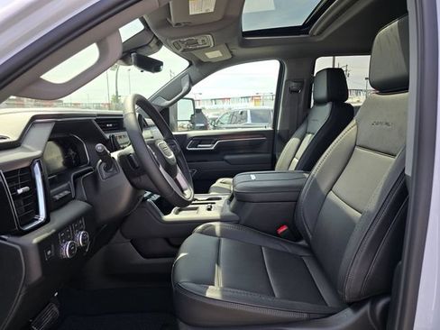 New 2026 GMC Sierra 2500 Denali w/ Denali Reserve Package AWD/4WD image 21