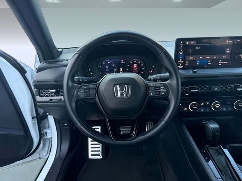 Used 2024 Honda Accord Sport image 28