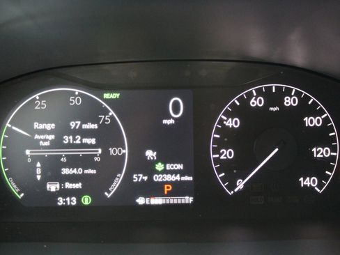 Used 2025 Honda CR-V Sport-L image 32