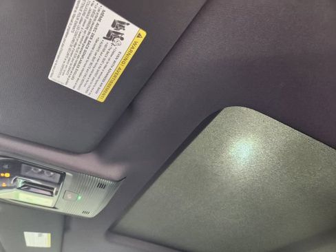 Used 2024 Volkswagen Atlas Cross Sport SE w/ Panoramic Sunroof Package FWD image 26