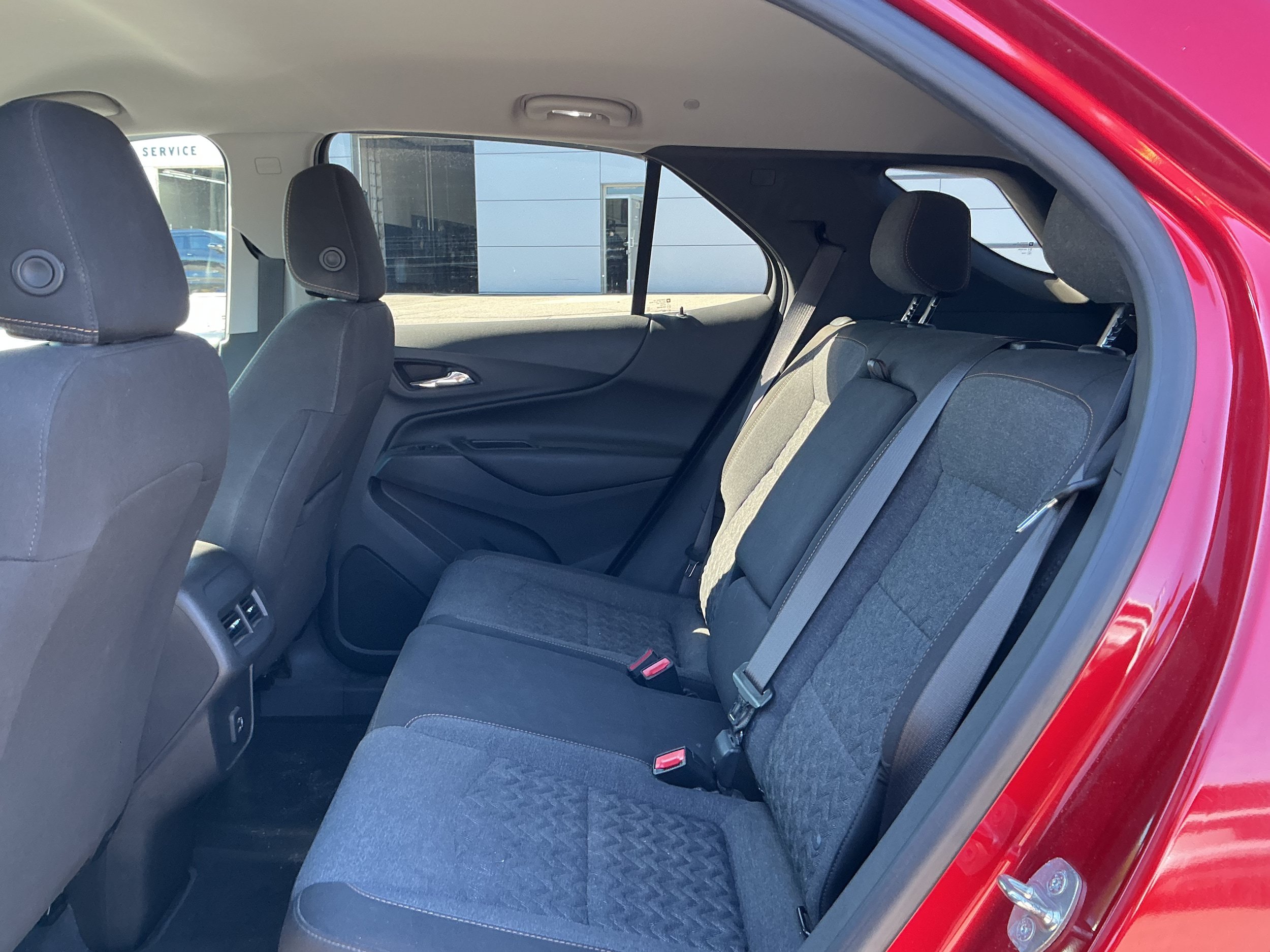 Used 2022 Chevrolet Equinox LT AWD/4WD image 11