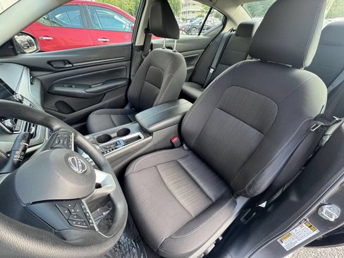 Used 2026 Nissan Altima 2.5 SV FWD image 35